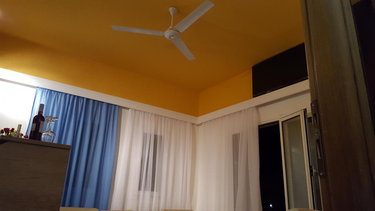 Varmy Ierápetra Exteriör bild